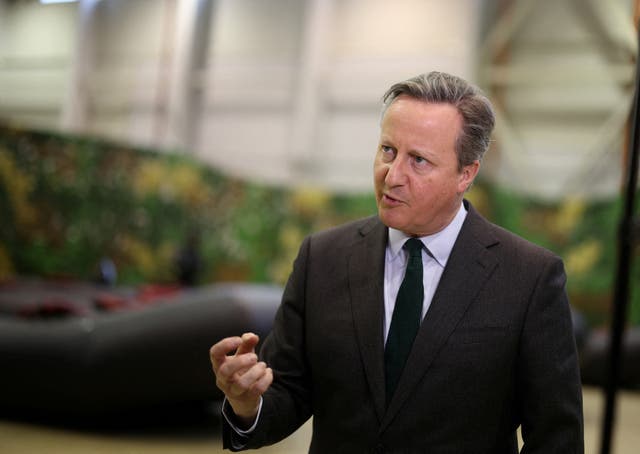 2-75341711 Lord Cameron
