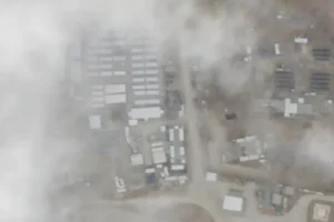 US launches airstrikes in Iraq and Syria in retaliation for drone attack