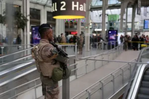 Victim fighting for their life after knife horror at Paris train station