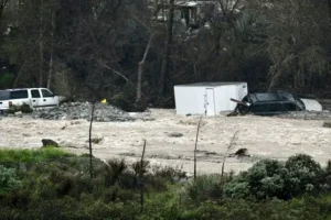 California still faces threat of flooding and landslides following huge storm