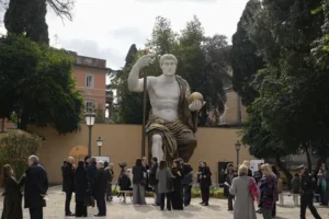 Gigantic replica of Emperor Constantine statue looks out over Rome