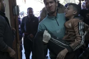 Israel strikes Rafah as US vows to block UN resolution on ceasefire