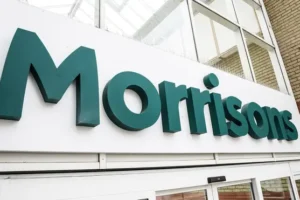 Morrisons promises to match Aldi and Lidl on prices of 200 products