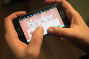 Tinder brings ID verification to the UK