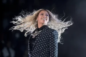 Beyonce becomes first black woman to top Billboard’s country music chart