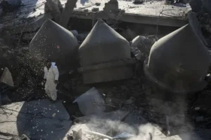 Gaza air strikes leave at least 48 people dead, health officials say