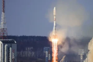 Russian rocket puts Iranian satellite into orbit