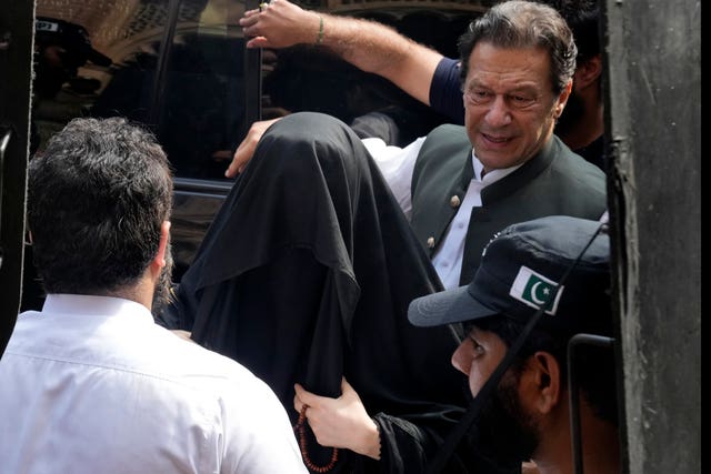 7ae4ffd83c8543488f3d456ac7a41f50 Imran Khan