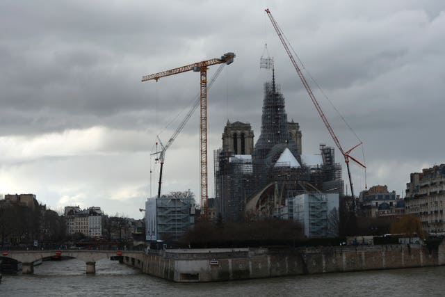 d35e36adcee54d4ea310567edd4da7c9 France Notre Dame