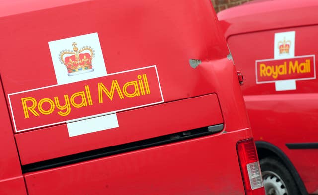 2-75772666-1 Royal Mail plans
