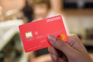 Monzo gains £4bn valuation after fresh funding round