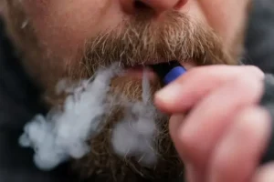 New tax on vapes announced in Budget