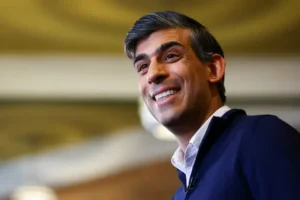 Sunak hints at welfare squeeze to fund plan to scrap national insurance