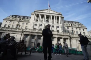 Bank of England urged to step up work to align finance sector with climate goals