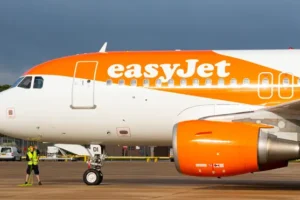 EasyJet suspends Israel flights until October