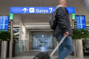 Two in five consumers think aviation sector is ready for summer – poll
