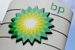 BP set for slower first quarter profits and revenue amid lower oil prices