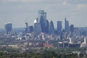 FTSE 100 makes further gains but retreats from intraday high