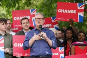 Starmer confident interest rates will fall under Labour