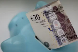 Labour pledges to retain triple lock and undertake pensions review