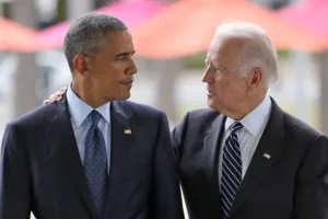 Obama tells allies Joe Biden must ‘seriously consider’ presidential bid as campaign hits back at ‘baseless conjecture’