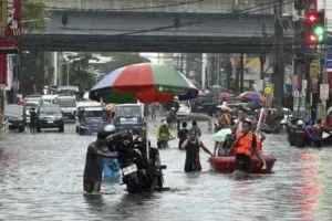 Monsoon rains kill at least eight in Philippines