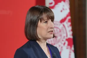 Reeves expected to approve inflation-busting pay hikes for public sector workers