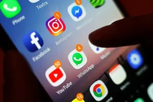 UK shopping via social media surges by 32% since 2022, report suggests