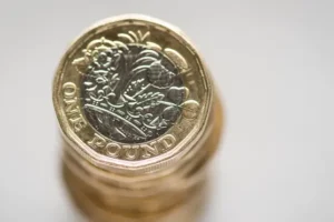 Pound weakens as Rachel Reeves set to reveal public finances shortfall