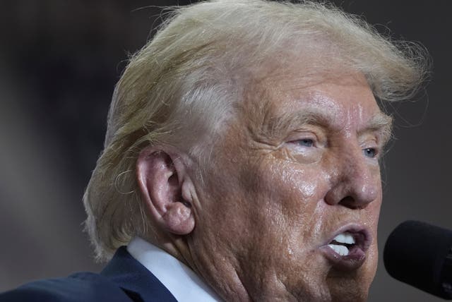 6be35e600bc74c4281384943527145a3 Donald Trump in close-up