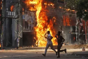 Thousands storm Bangladeshi PM’s official residence