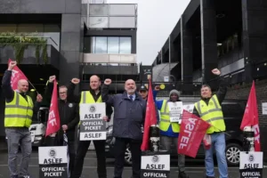 Train drivers to vote on pay offer aimed at ending long-running dispute