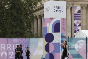25,000 police a day will guard Paralympic Games, says French interior minister