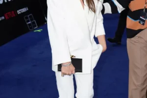 Victoria Beckham’s business bucks luxury spending downturn