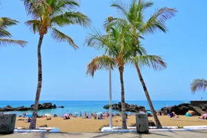 Tragedy as British scuba diver pulled dead from sea in Spanish tourist hotspot