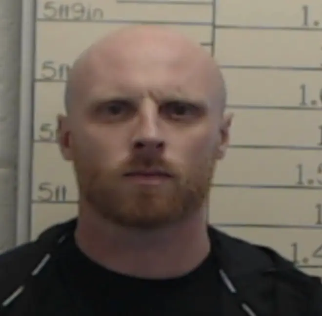 Manhunt underway as police search for escaped prisoner as public told ‘do not approach’